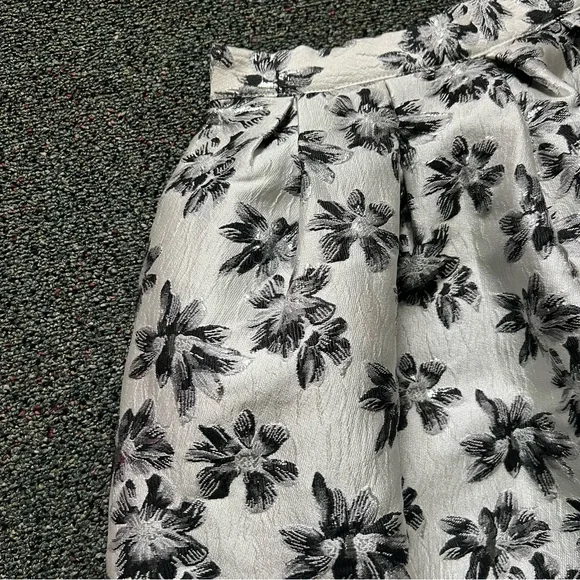 Metallic Silver & Black Flower Brocade Fabric Shimmery Fancy Cupcake Skirt Sz L